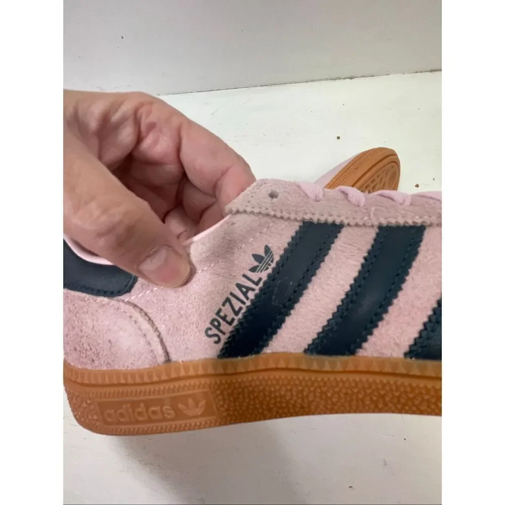 Adidas NWB Handball Spezial Pink/Green Color Way Size 8
